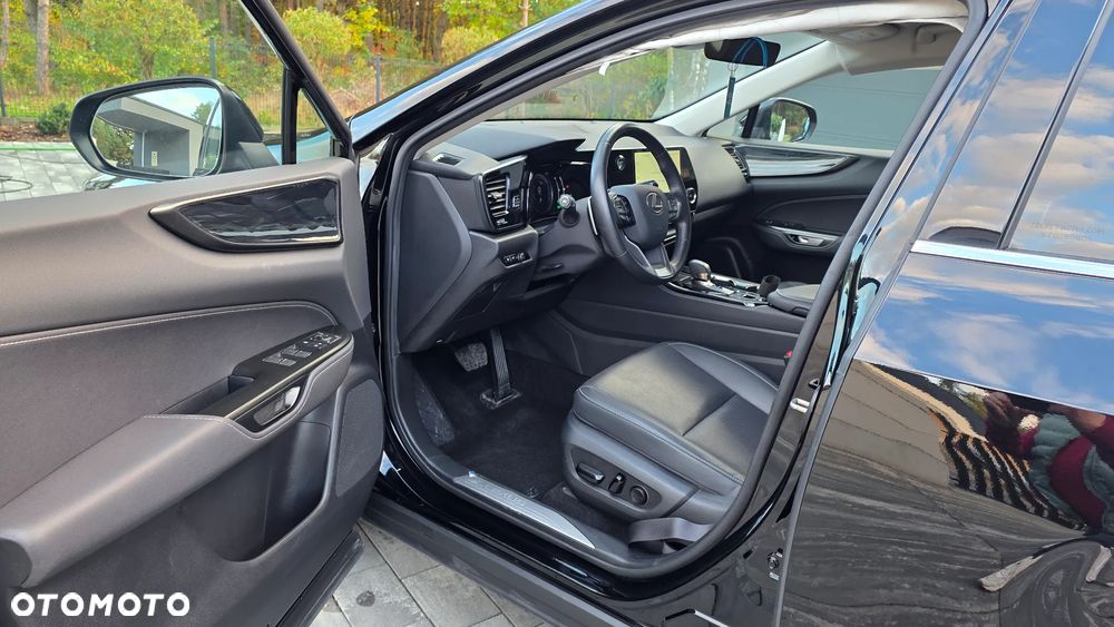 Lexus NX 350h Prestige 2WD - 21