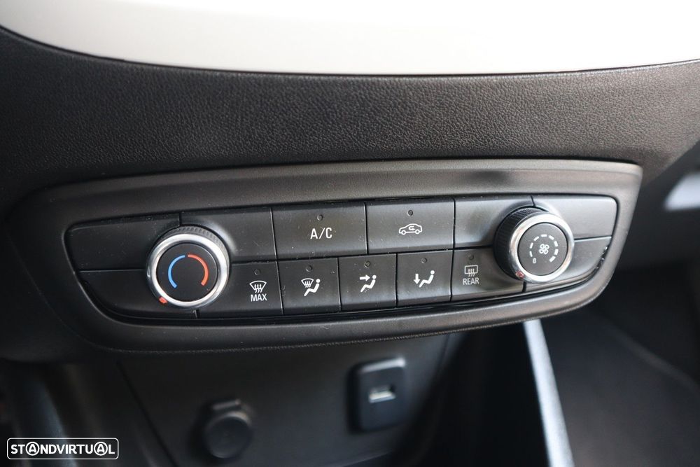 Opel Crossland X 1.2 2020 - 31