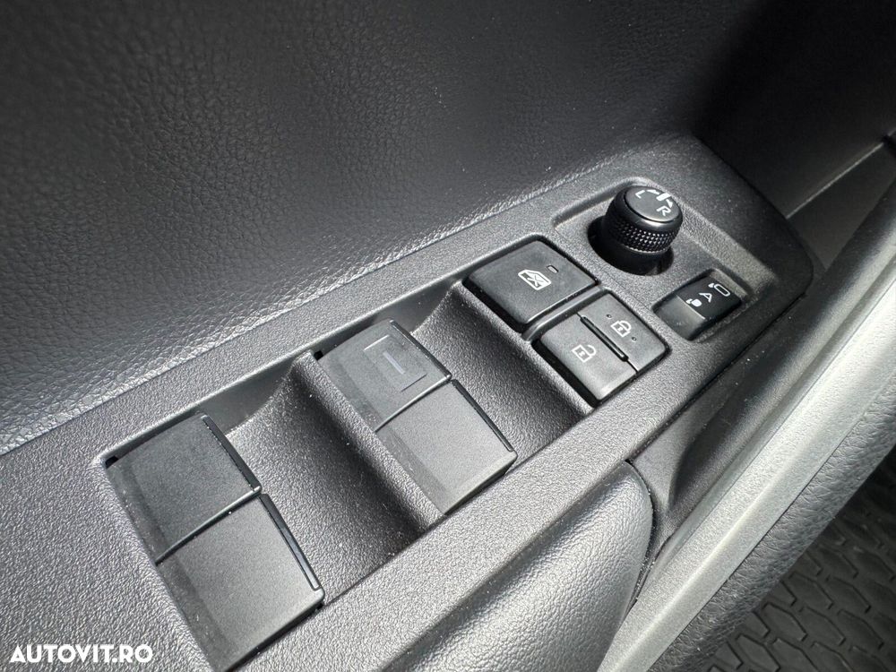 TOYOTA Corolla Cross 2024 — imagine 18