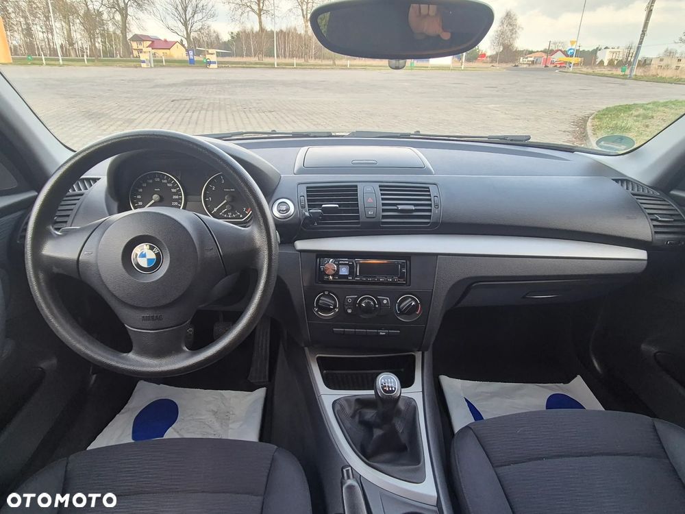 BMW Seria 1 - 10