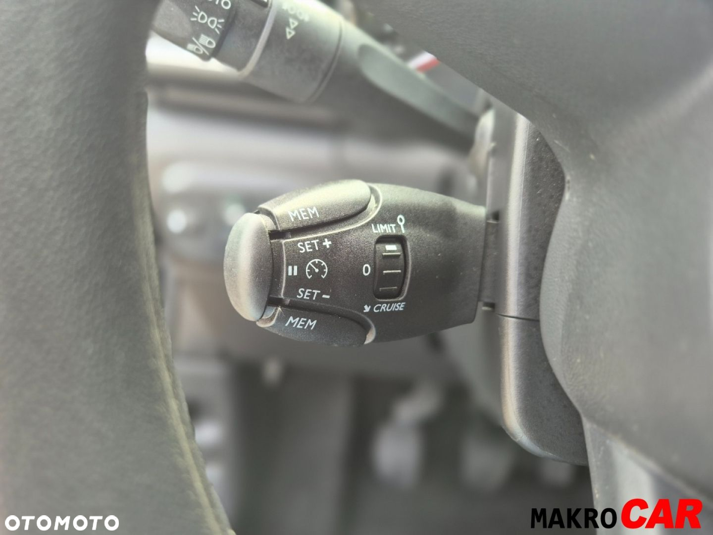 Citroën C3 1.6 BlueHDi Live S&S - 9