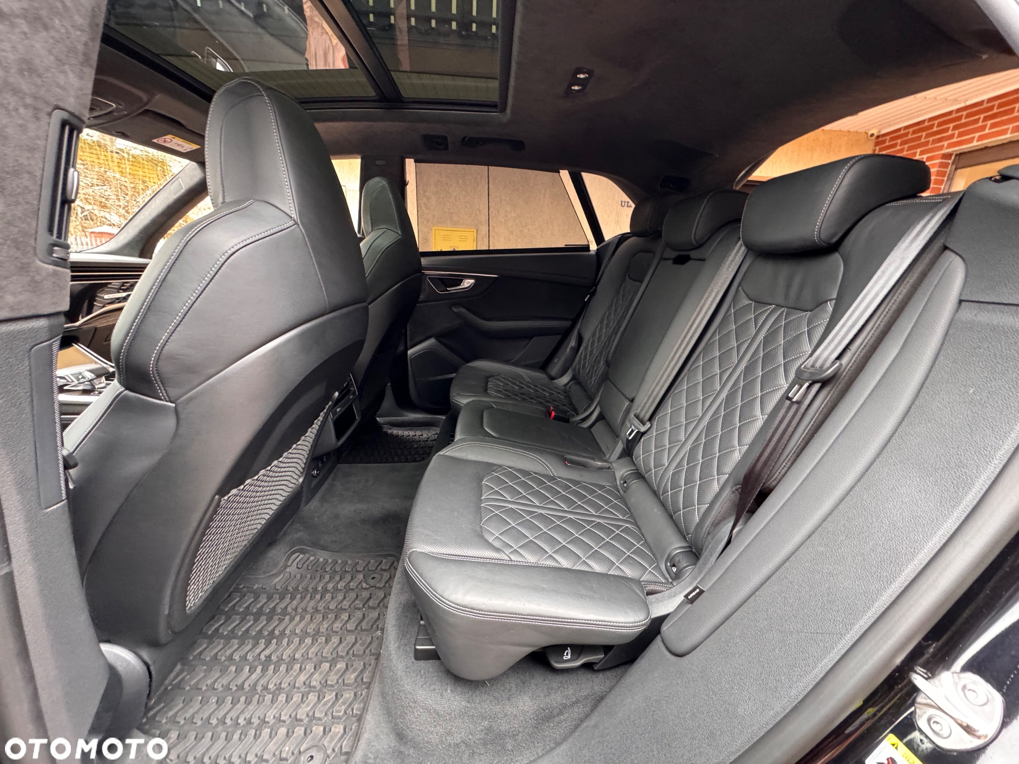 Audi SQ8 - 14