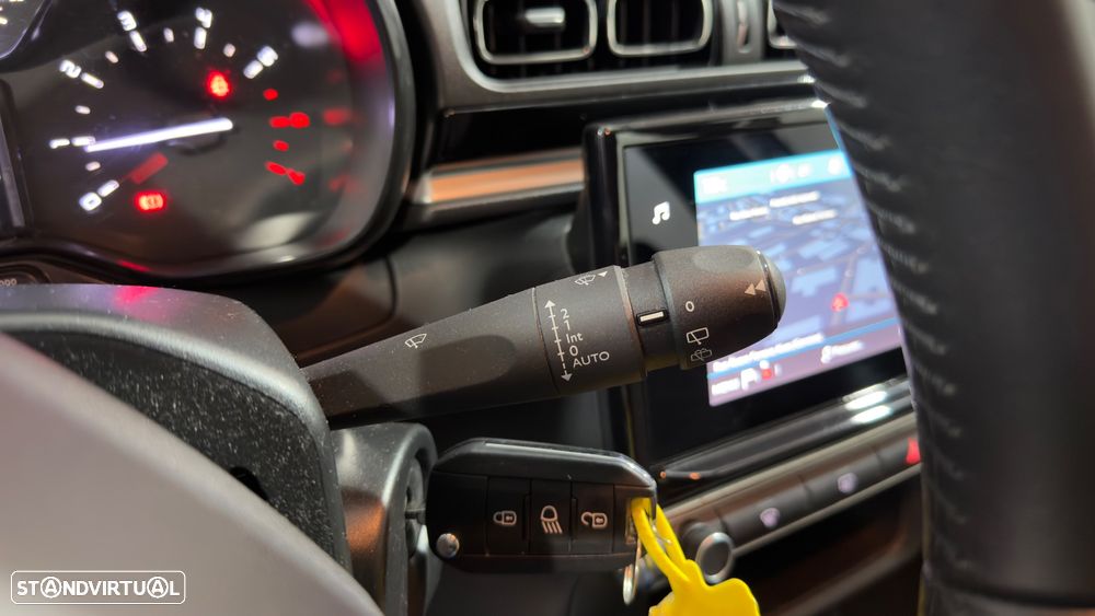 Citroën C3 Pure Tech Shine - 19