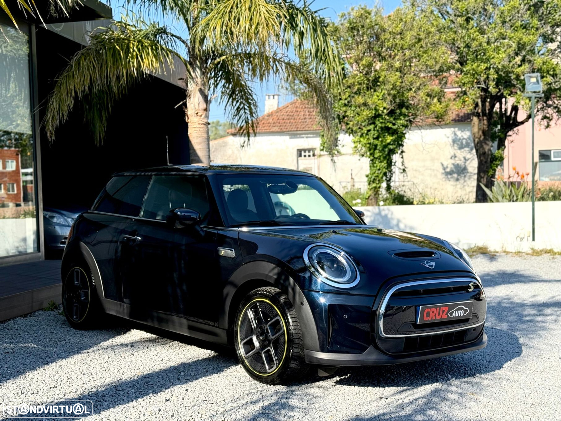 MINI 3 Portas Cooper SE Premium Extra Essential - 25
