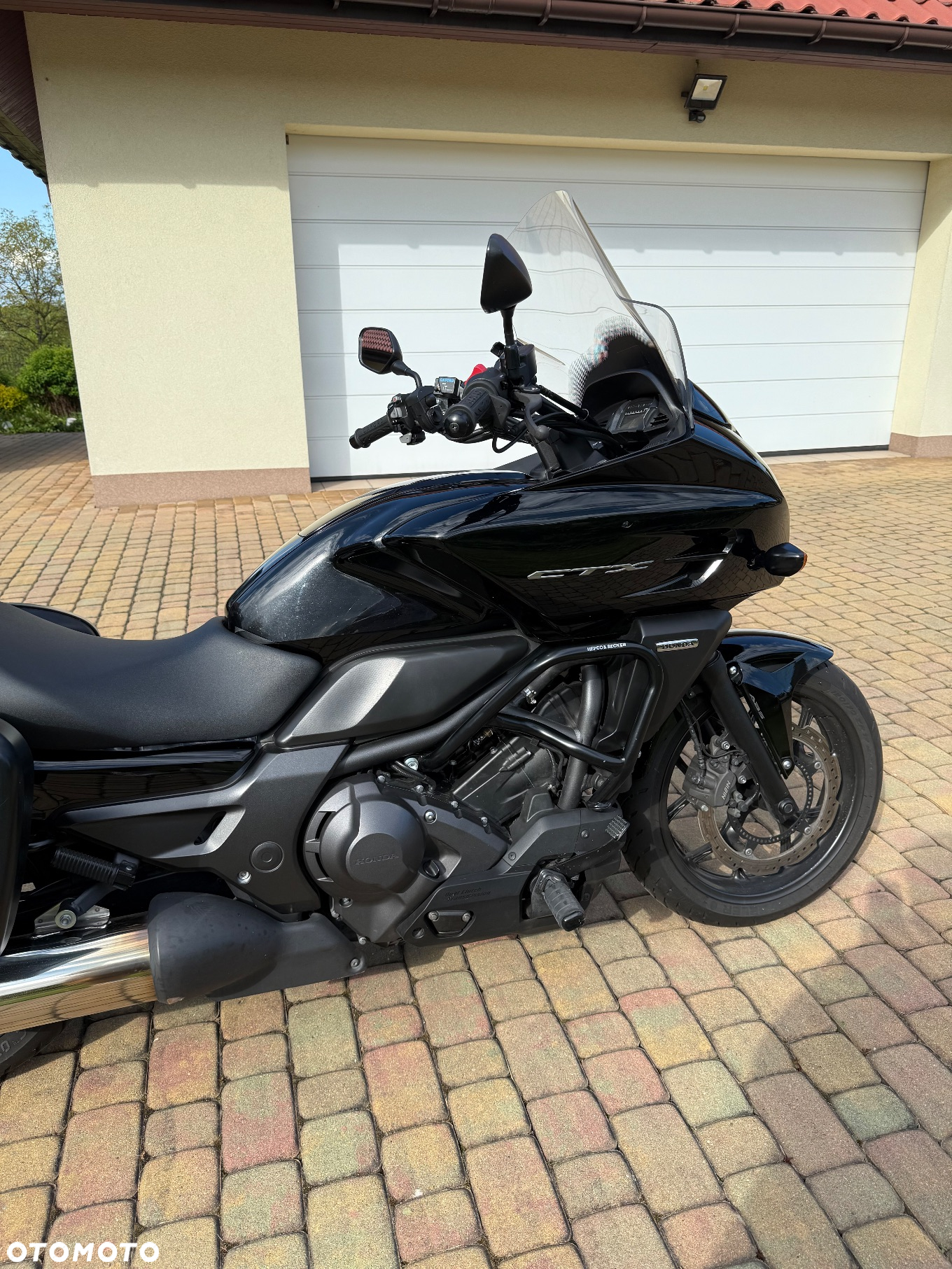 Honda CTX - 16