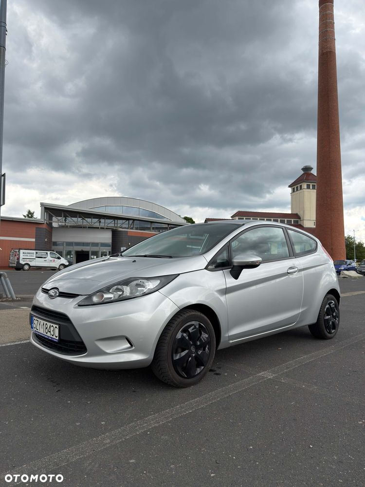 Ford Fiesta 1.25 Silver X (Ambiente) - 2