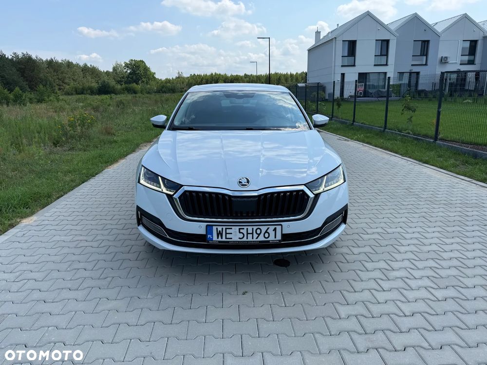 Skoda Octavia 2.0 TDI Style DSG - 3