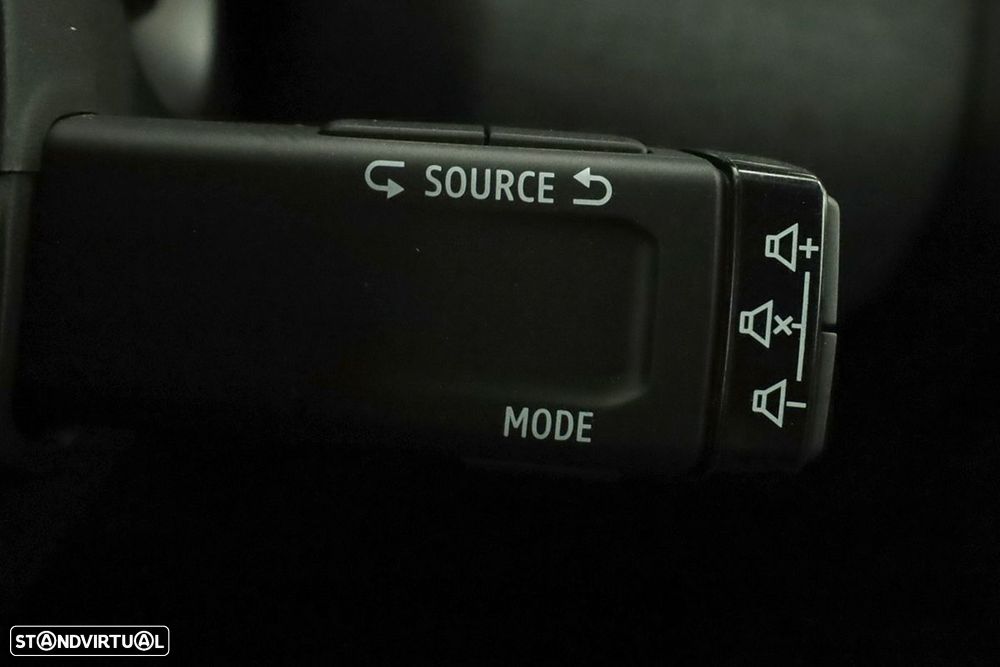 Mitsubishi Colt 1.0 MPI-T Invite - 18