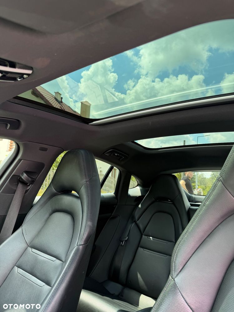Porsche Panamera 4 Executive - 19