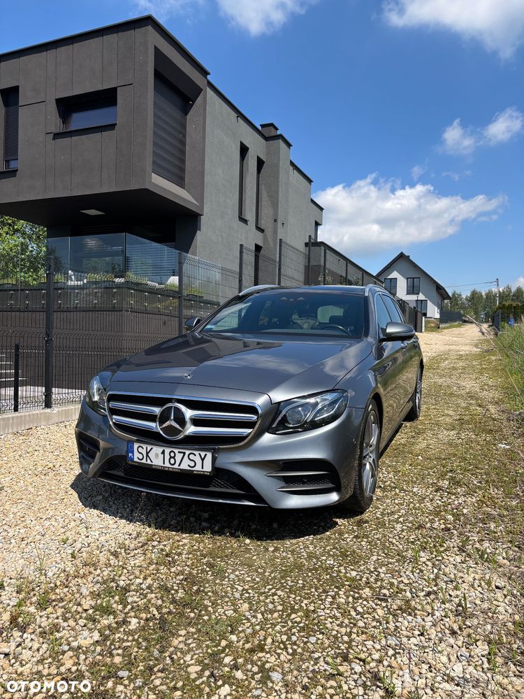 Mercedes-Benz Klasa E 220 d 4-Matic AMG - 1