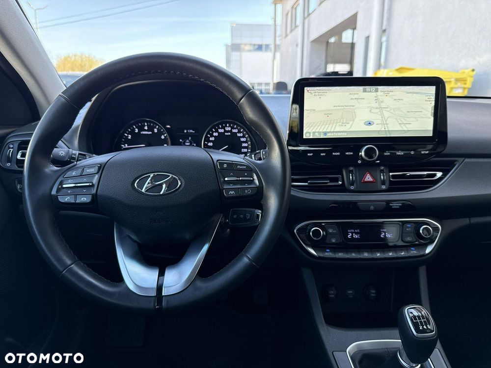 Hyundai i30 1.5 DPI Comfort - 16