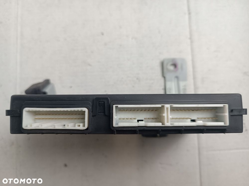 moduŁ komfortu hyundai 95400-2r010 - 3