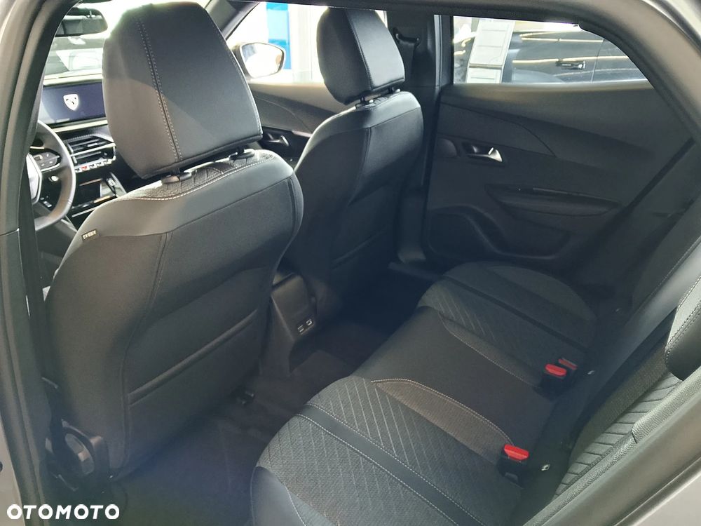 Peugeot 2008 PureTech mHEV Allure e-DCS6 - 15