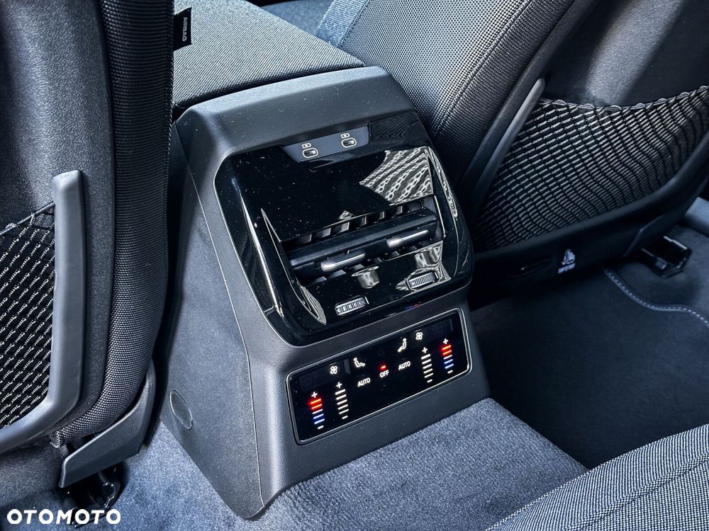 Audi A6 Avant - 38
