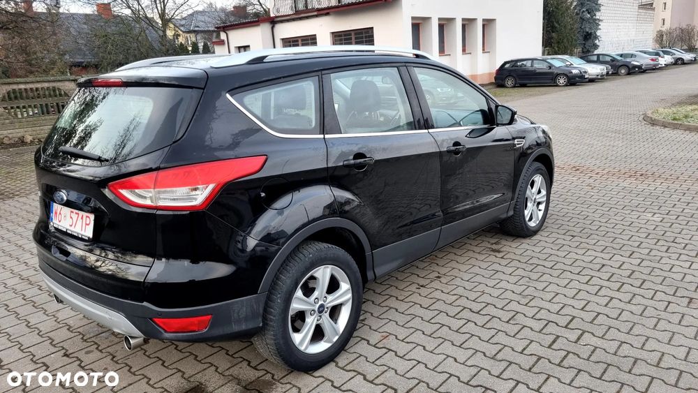 Ford Kuga 2.0 TDCi 4x4 Titanium - 4