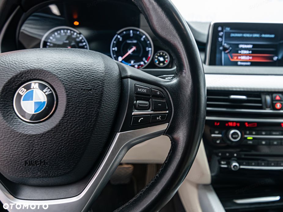 BMW X5 xDrive25d - 18