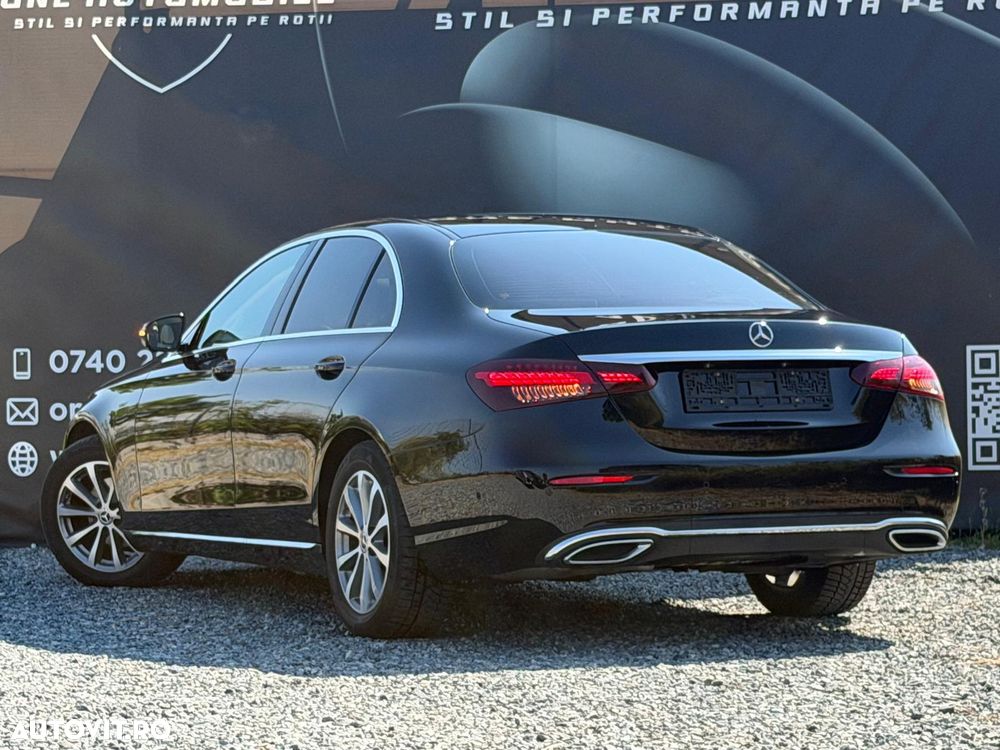 Mercedes-Benz E - 4