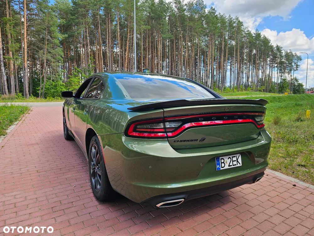 Dodge Charger - 11