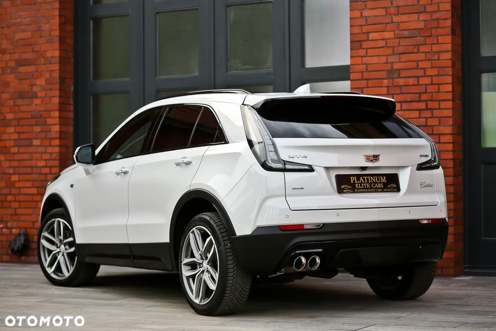 Cadillac XT4 350D AWD Launch Edition Sport - 13