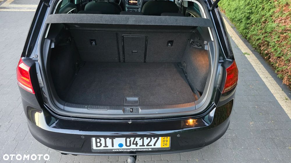 Volkswagen Golf 2.0 TDI BlueMotion Technology Lounge - 17