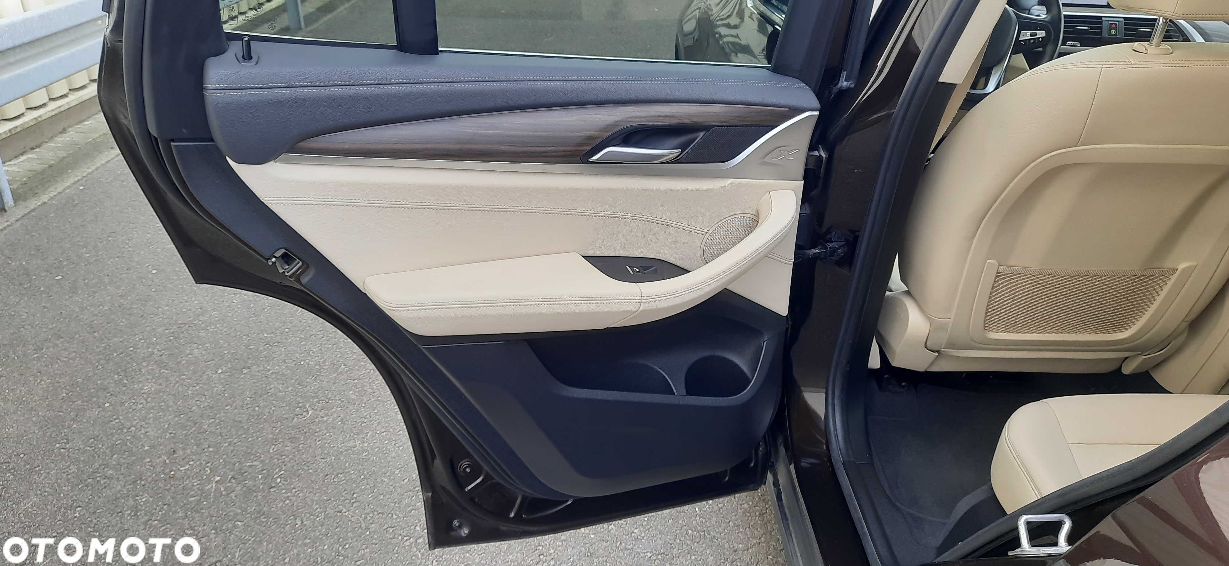 BMW X3 - 18