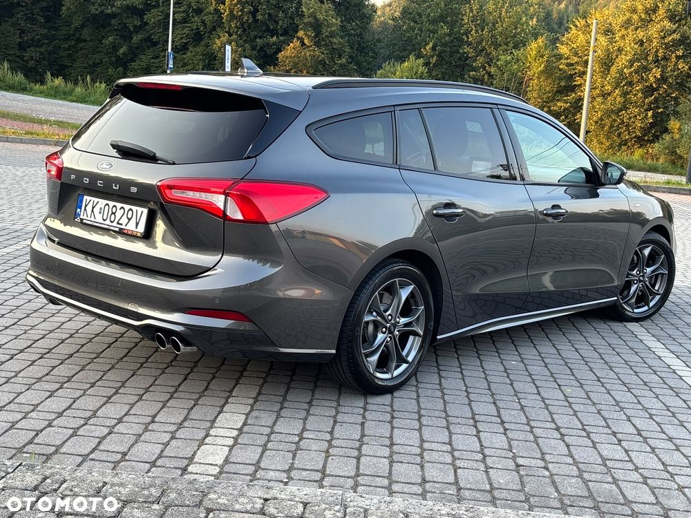 Ford Focus 1.5 EcoBlue Start-Stopp-System ST-LINE - 4