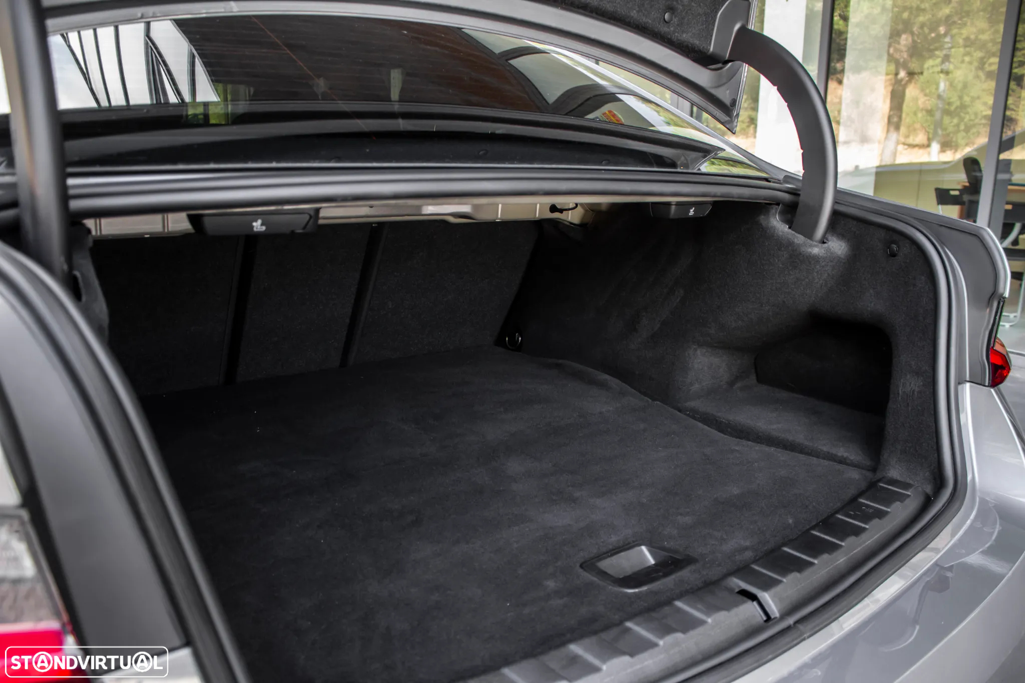 BMW 330 e xDrive Aut. Luxury Line - 32