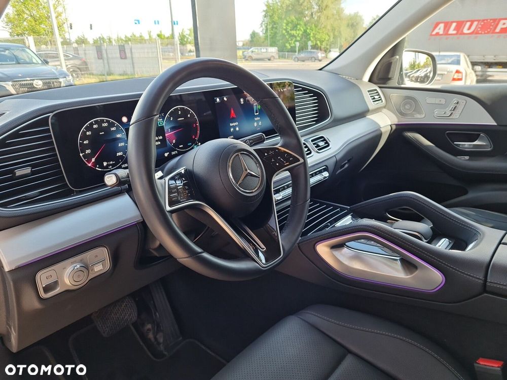 Mercedes-Benz GLE - 10
