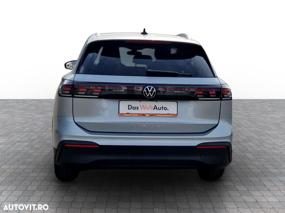 Volkswagen Tiguan 2.0 TDI DSG Advanced - 8