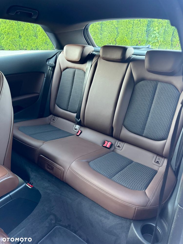 Audi A3 3-drzwiowe 2.0 TDI design - 38
