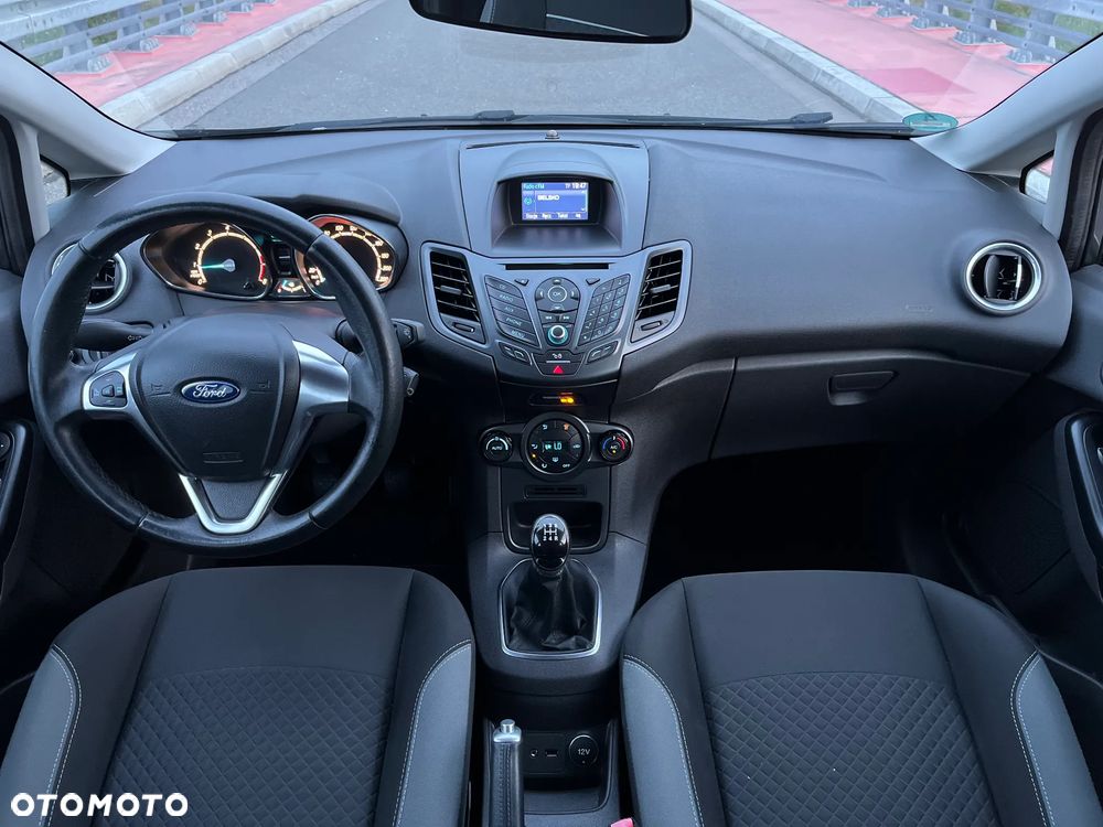 Ford Fiesta 1.25 Titanium - 9