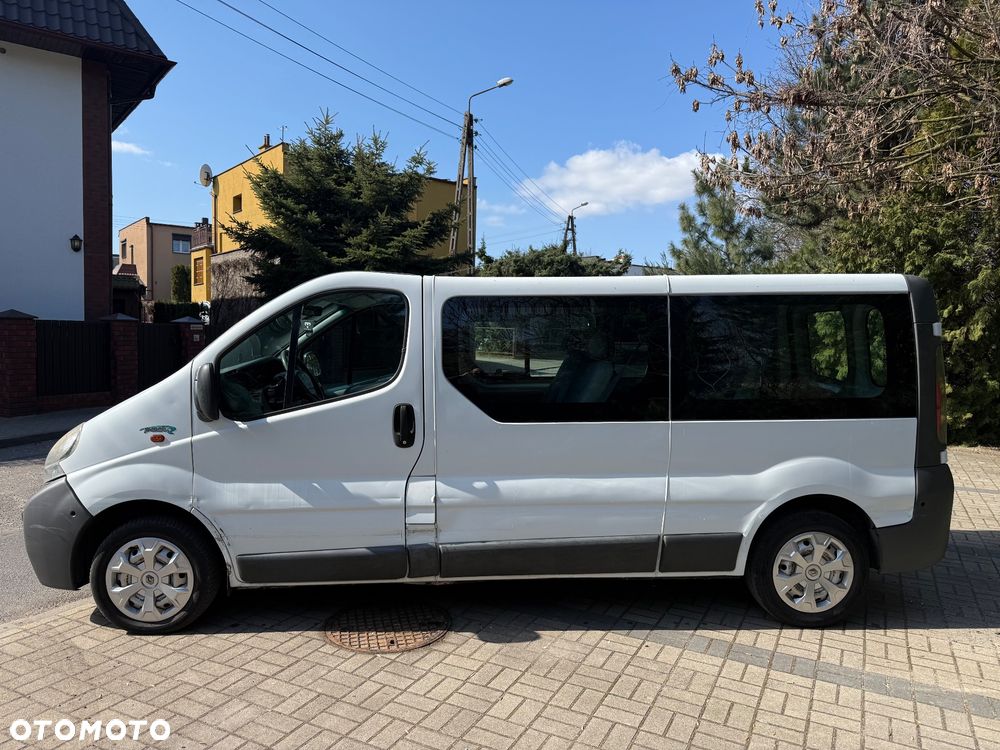 Renault Trafic - 8