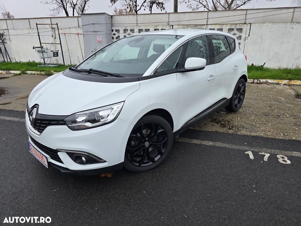 Renault Scenic - 1