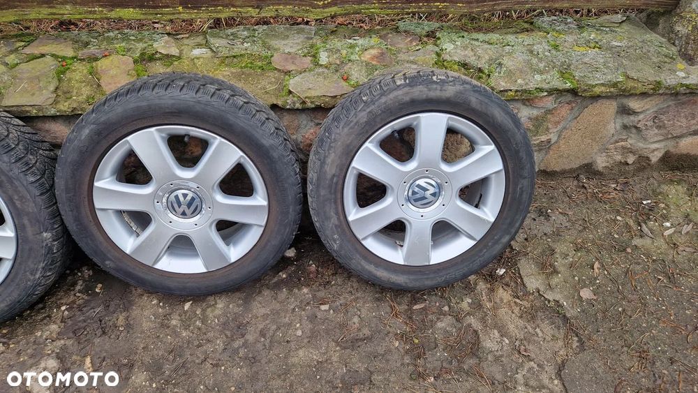 VW Touran Felgi aluminiowe 16' DOT3319 6,5Jx16 2x7mm 2x6mm - 3