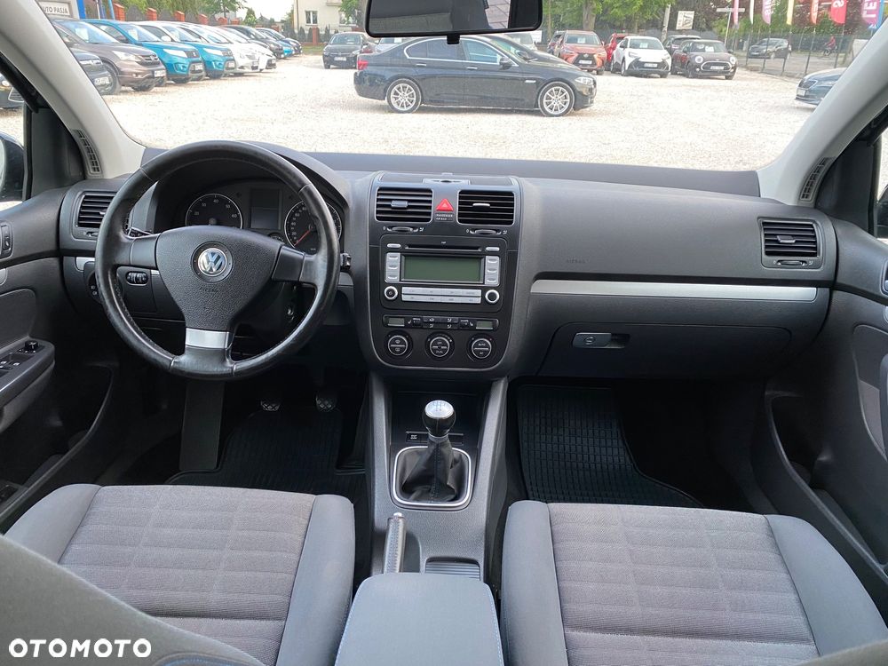 Volkswagen Golf 1.6 United - 21