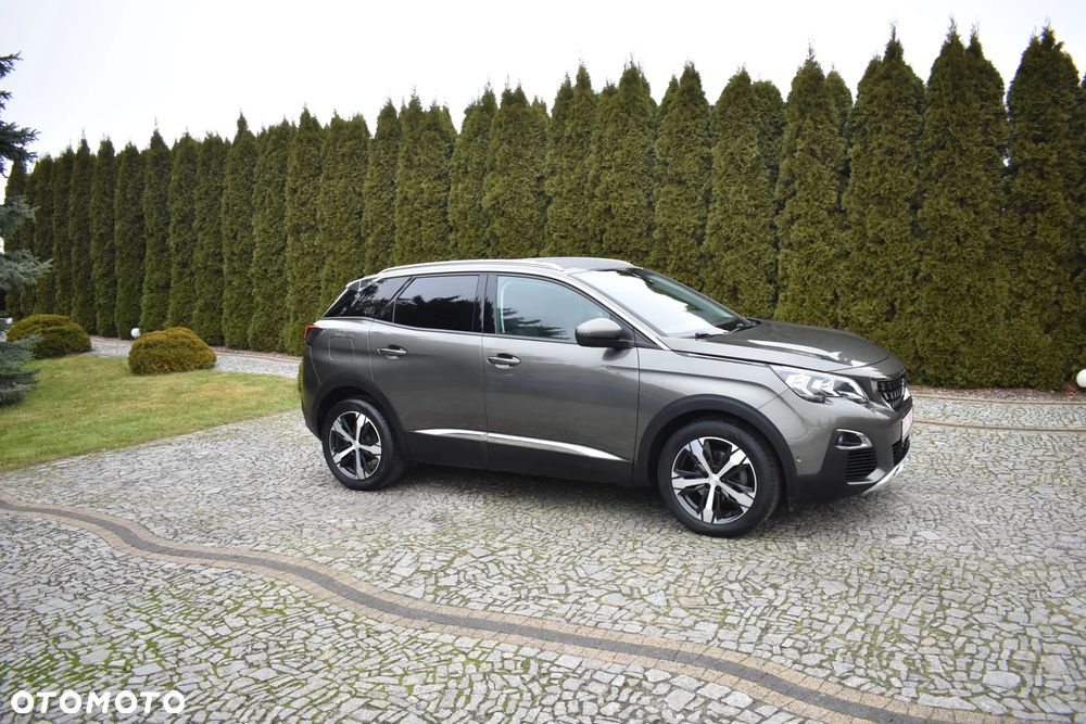 Peugeot 3008 PureTech 130 Stop & Start GPF Allure - 22