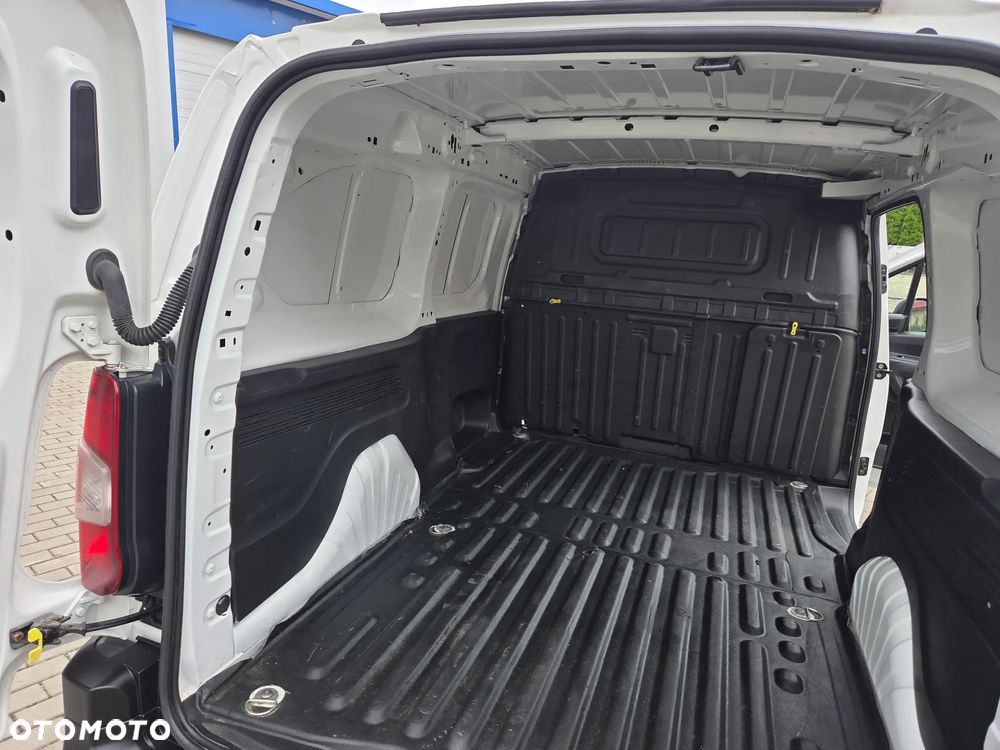 Opel Combo - 21