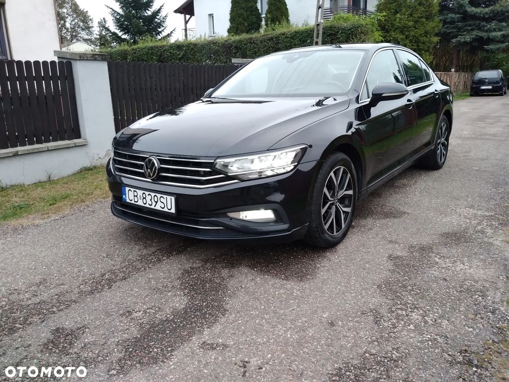 Volkswagen Passat 2.0 TSI Business DSG - 2