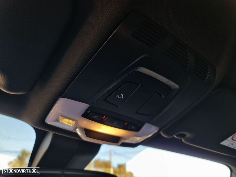 BMW X1 18 d sDrive Auto Pack M - 13