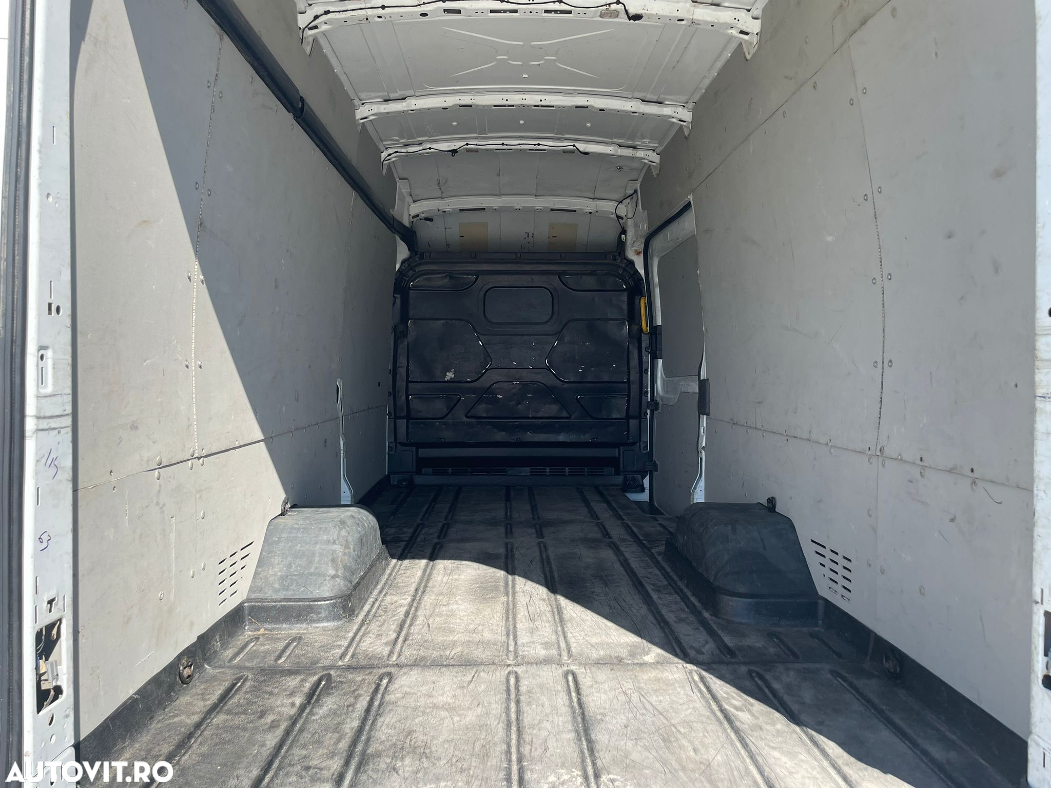 Ford Transit L4H3 AXA DUBLA SPATE - 13