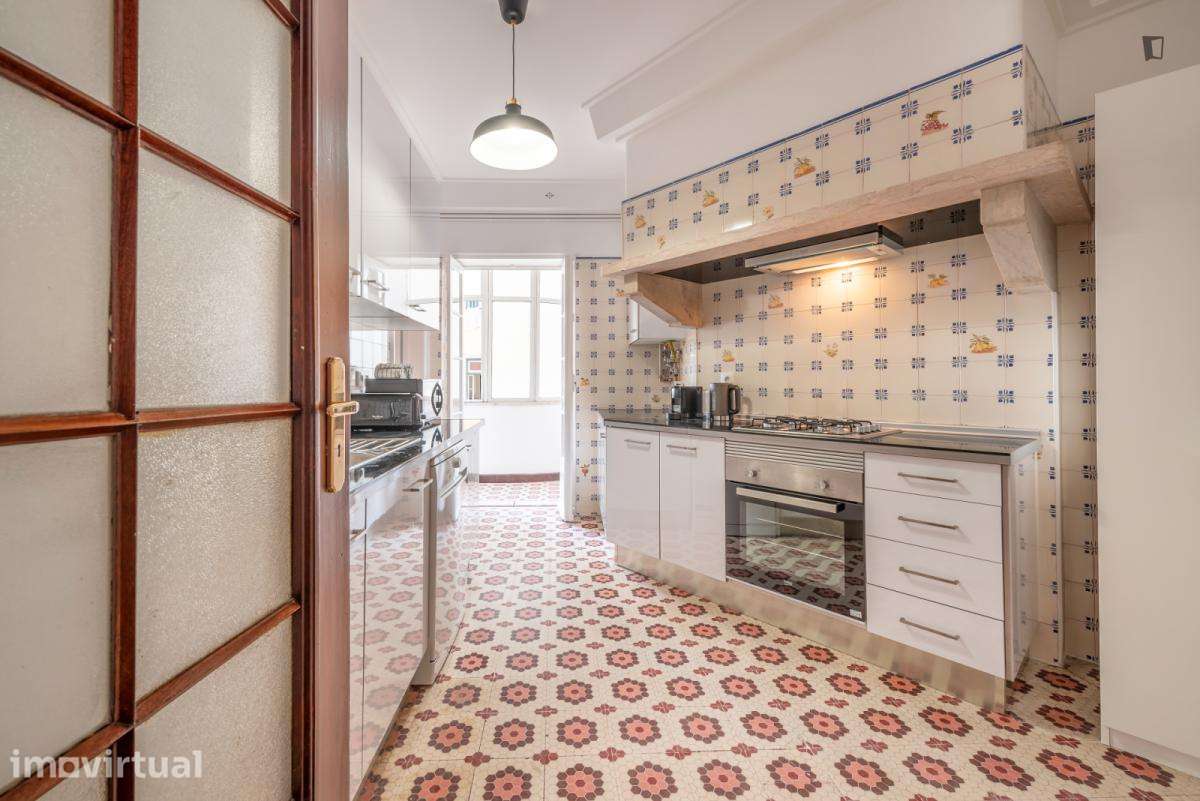Quarto - localizado em Picoas Lisbon - Grande imagem: 4/13