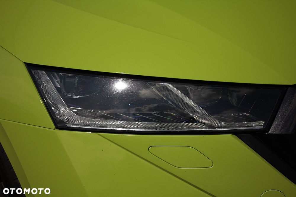 Skoda Octavia 2.0 TDI DSG RS - 13