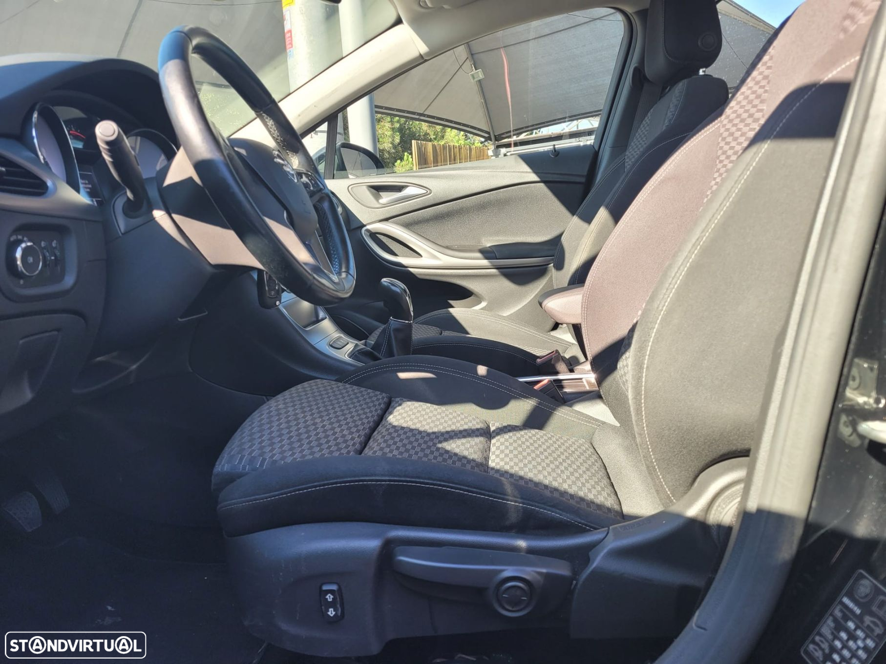 Opel Astra Sports Tourer 1.6 CDTI Edition S/S - 43