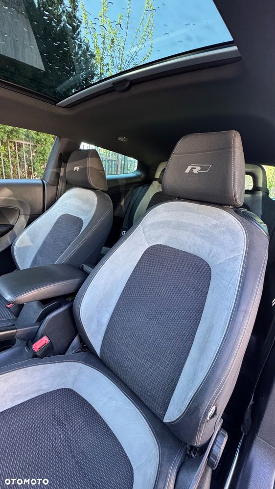 Volkswagen Scirocco 2.0 TSI Perfectline R-Style DSG - 4