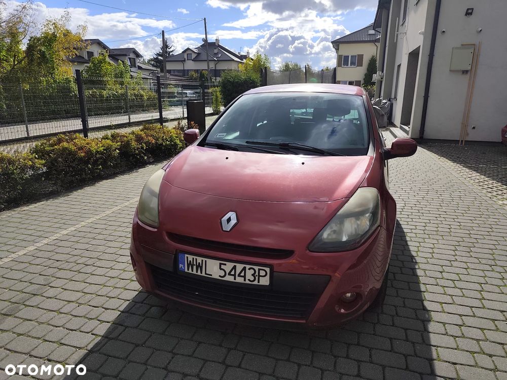 Renault Clio - 1