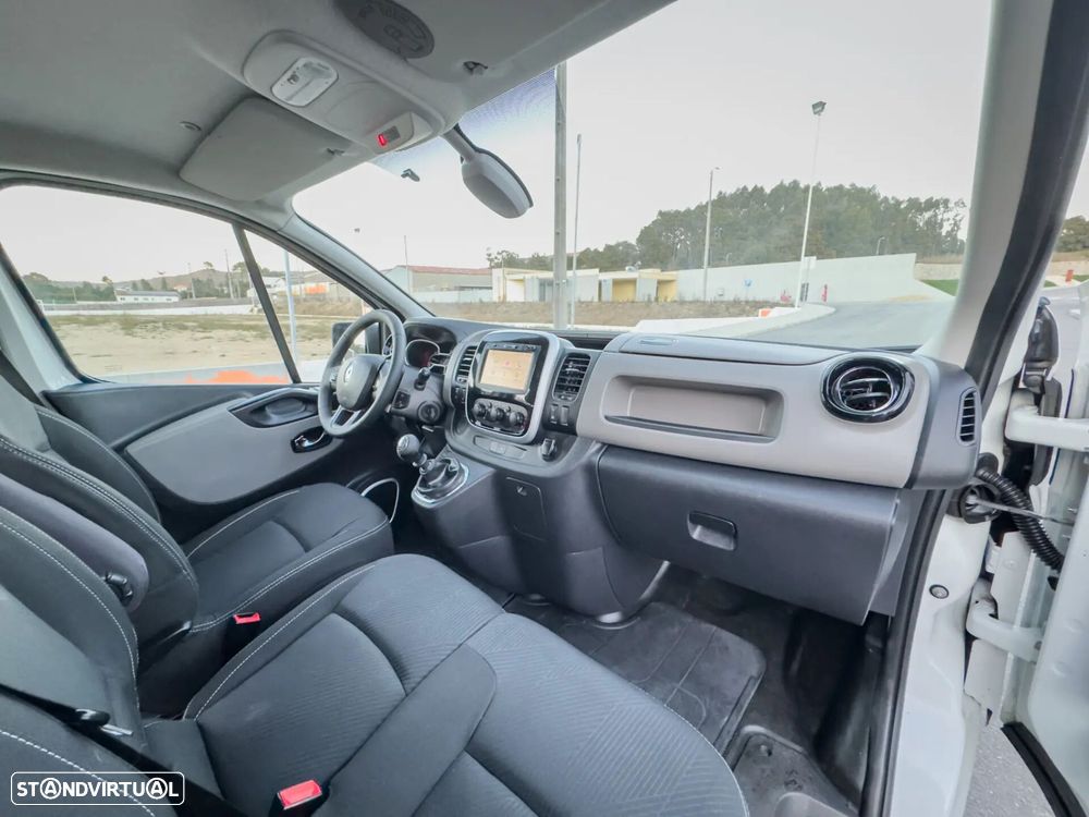 Renault Trafic 1.6 dCi L2H1 1.2T SS - 16