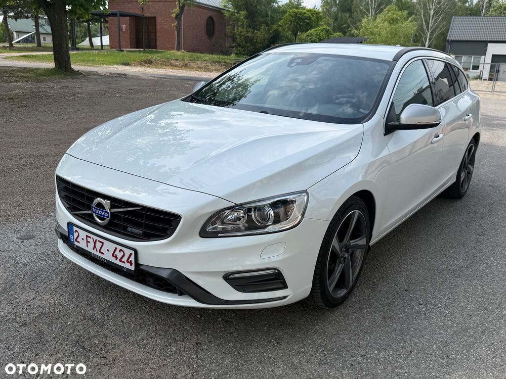Volvo V60 D4 Drive-E R-Design Summum - 12