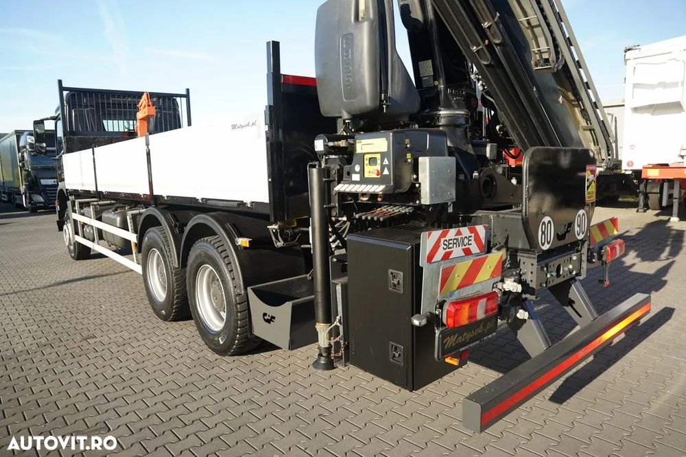 Mercedes-Benz AROCS 2636 / 6x4 / CAROSERIE BALANȚĂ - 6,8 M / MACARA FASSI F175A.2.23 / CAPACITATE MAXIMĂ DE RIDICARE: 5.100 KG / ROTATOARE / TELECOMANDĂ / PODEA RESISTENTĂ / TRANSMISIE AUTOMATĂ - 18