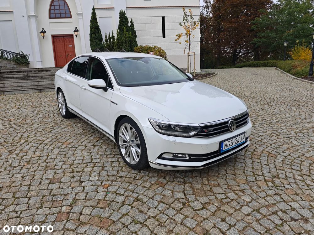 Volkswagen Passat 2.0 TDI Bi-Turbo BMT 4Mot Highline DSG - 11