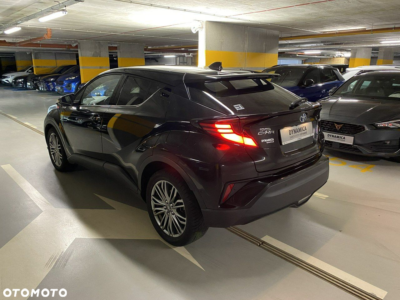 Toyota C-HR - 5